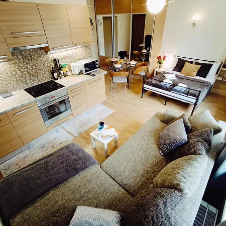 Appartement Homey Nest In Midtown Center, Up To 4 Guests, Steps From The Park, Free Parking